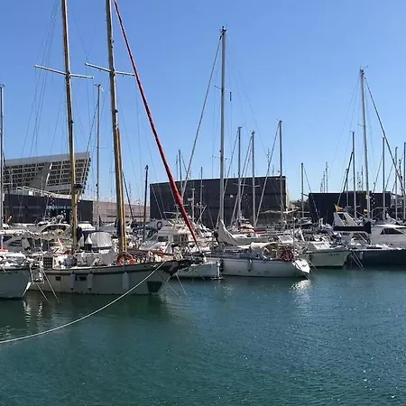 Beautiful 70s Vintage Yacht Boat In Barcelona Tekne